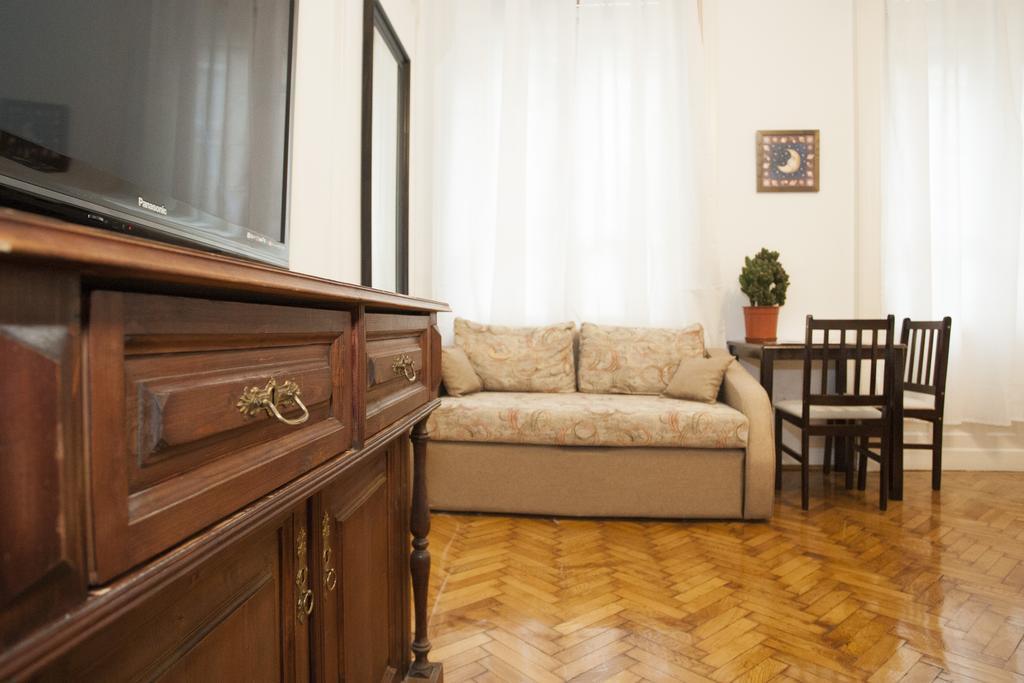 Ariel Studio Close to St. Stephen Basilica Budapest Exterior foto