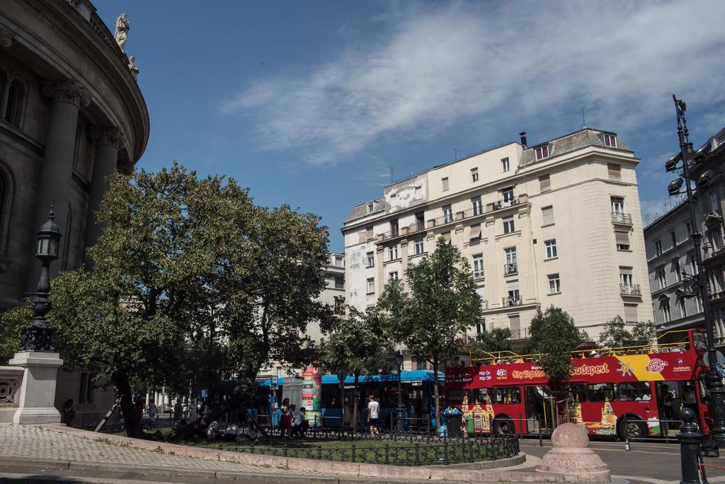 Ariel Studio Close to St. Stephen Basilica Budapest Exterior foto