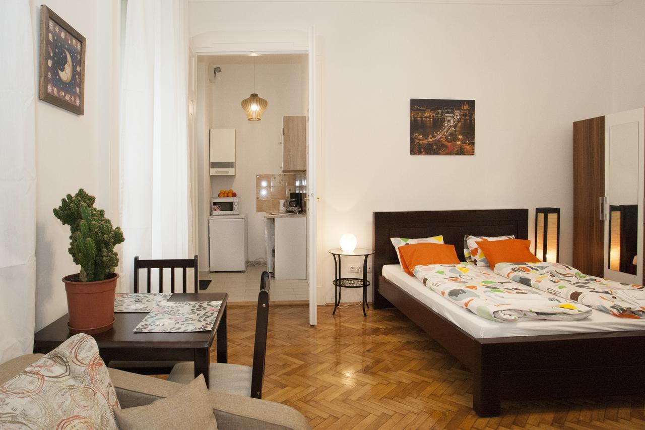 Ariel Studio Close to St. Stephen Basilica Budapest Exterior foto